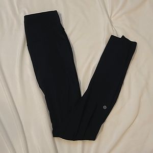 Womens Black Lululemon Tights/Leggings Size 6